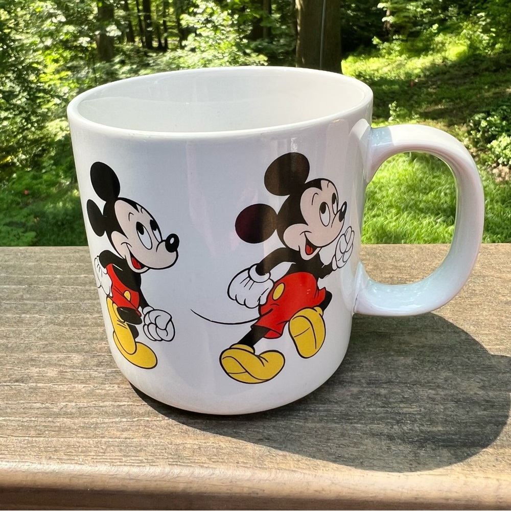 Vintage Disney Mickey Mouse Coffee Mug Running Sequence Cartoon Korea 3.5"H